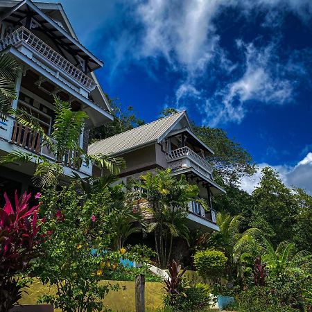 Mouggae Blues Villas Beau Vallon  Exterior photo