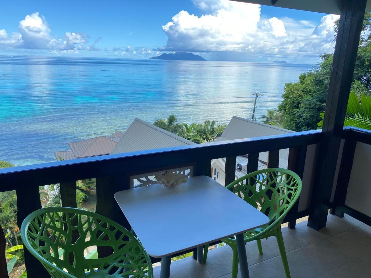 Mouggae Blues Villas Beau Vallon  Exterior photo
