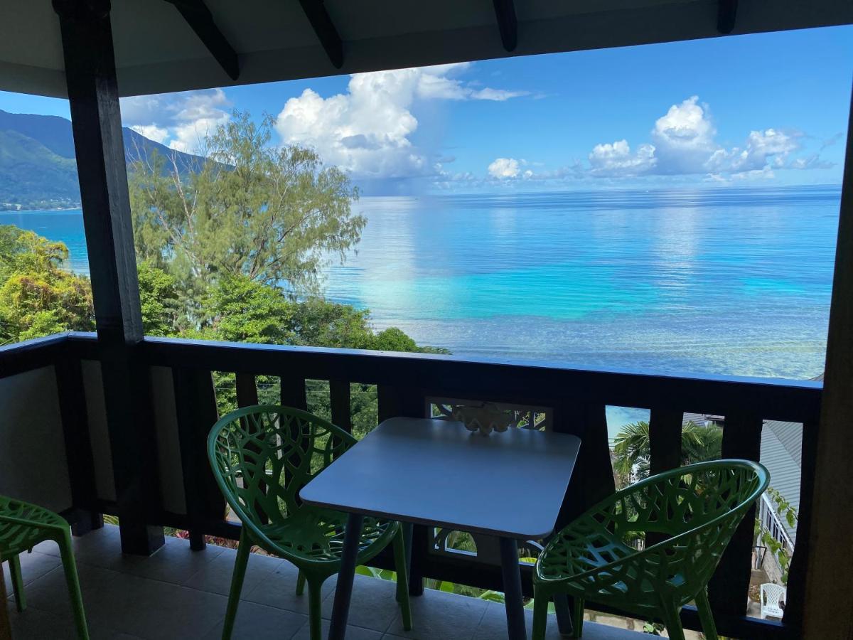 Mouggae Blues Villas Beau Vallon  Exterior photo