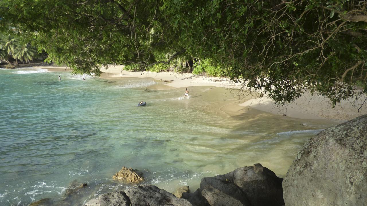 Mouggae Blues Villas Beau Vallon  Exterior photo